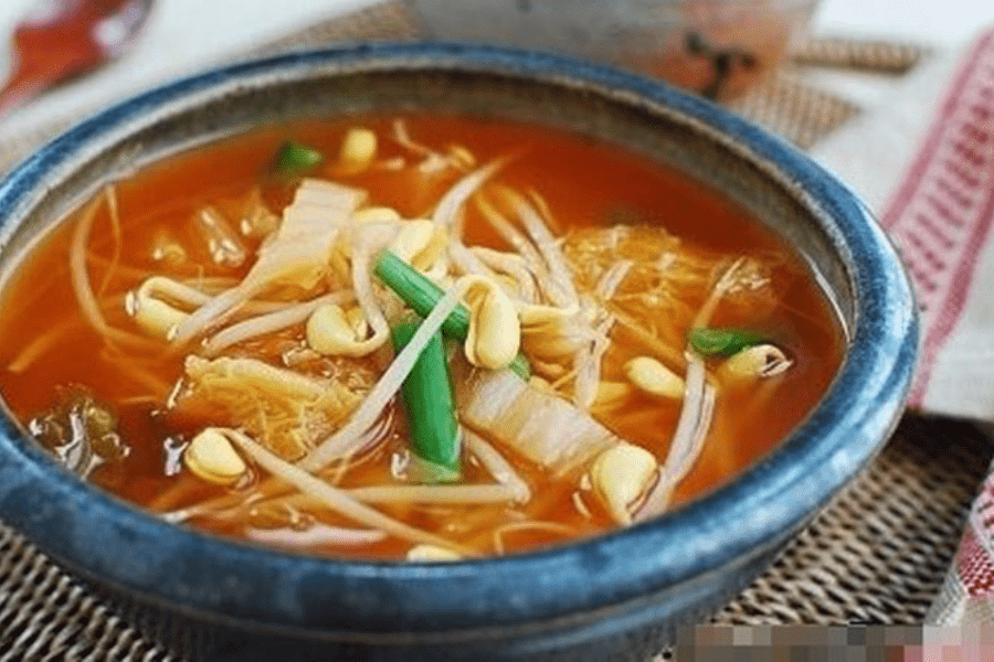 Canh giá đỗ đậu phụ