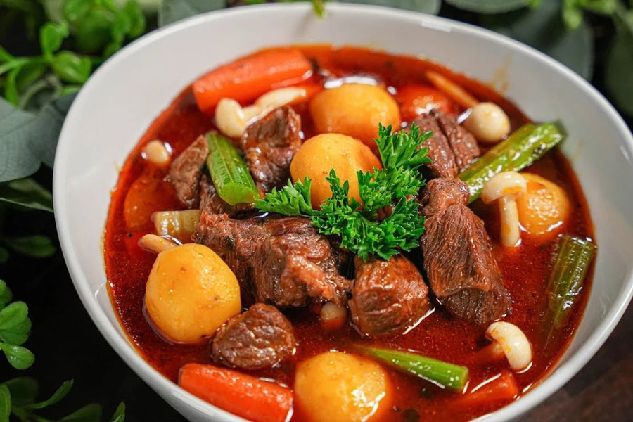 bò hầm đậu