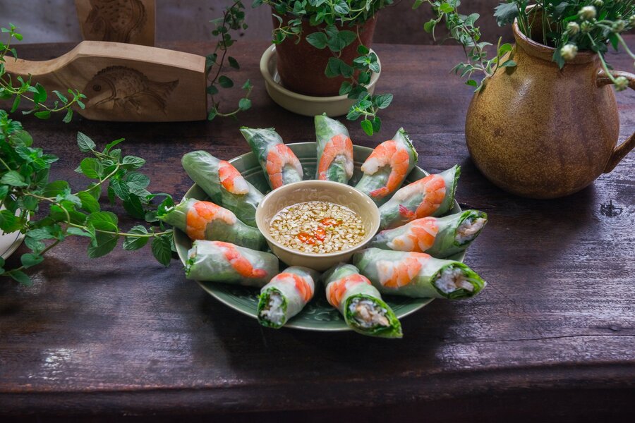 bún cuốn tôm thịt